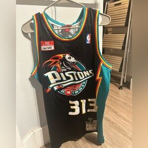 Mitchell & Ness x Slim Shady (Eminem) Detroit Pistons jersey
